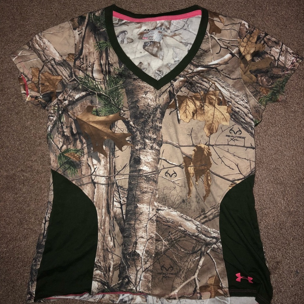 Under Armour camo Small Shirt